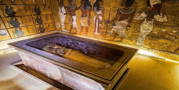 Descubren tumbas de las épocas persa, bizantina y copta en el Alto Egipto - thefreedompost.net